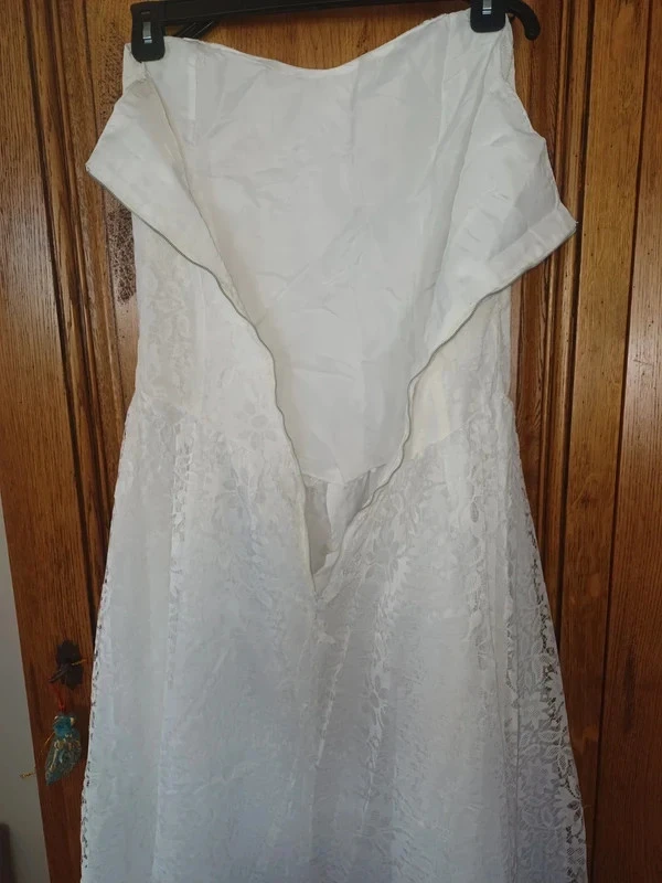 Bustier trouwjurk van kanten + bolero – photo 14
